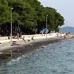 Apartman Apartments By The Sea Zablace, Sibenik - 4222 *